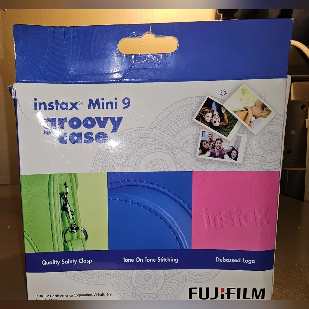 Fuji Film Instax Mini 9 Groovy Case